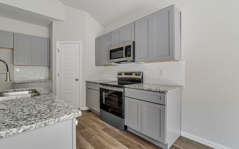 432 Wilshire Avenue, Azle, TX 76020, 4 Habitaciones Habitaciones , ,2 BañosBaños,Residential,En Venta,432 Wilshire Avenue,0,21097611