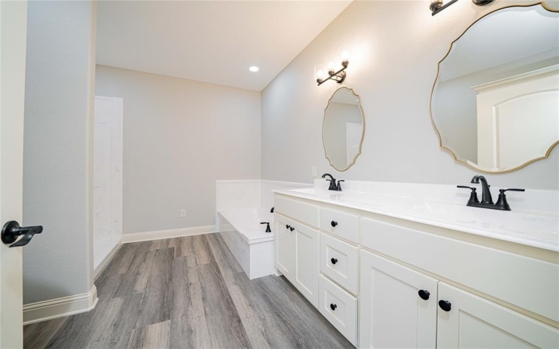 495 Lake Gladewater Road, Gladewater, TX 75647, 3 Bedrooms Bedrooms, ,2 BathroomsBathrooms,Residential,For Sale,495 Lake Gladewater Road,0,21097632