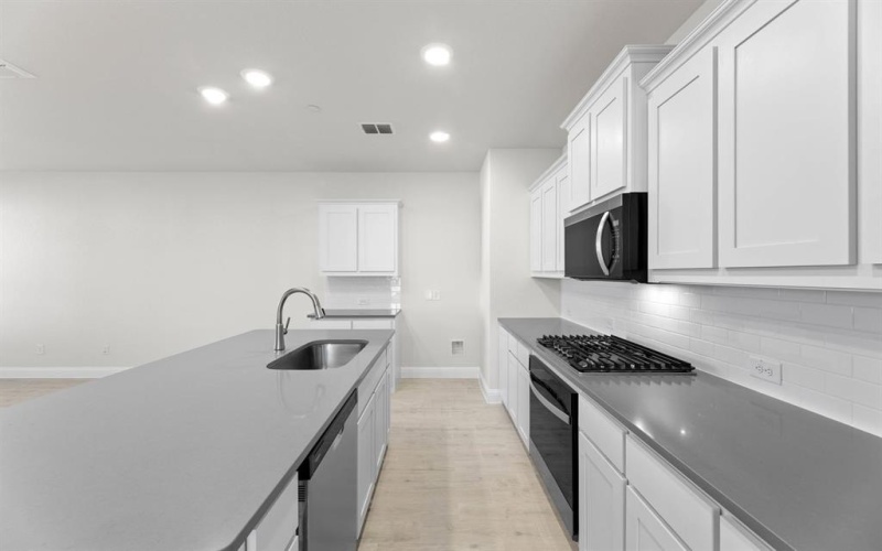 1963 Gentle Oak Trail, Corinth, TX 76210, 4 Habitaciones Habitaciones , ,3 BañosBaños,Residential,En Venta,1963 Gentle Oak Trail,0,21097648