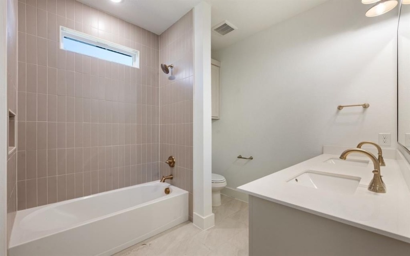 301 Wimberley Drive, Haslet, TX 76052, 4 Habitaciones Habitaciones , ,3 BañosBaños,Residential,En Venta,301 Wimberley Drive,0,21097650