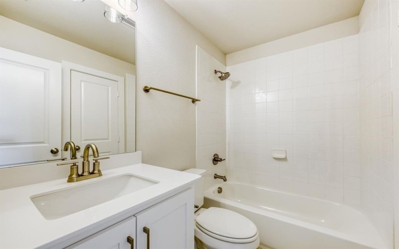 728 Treeline Way, Mansfield, TX 76063, 4 Habitaciones Habitaciones , ,5 BañosBaños,Residential,En Venta,728 Treeline Way,0,21097699