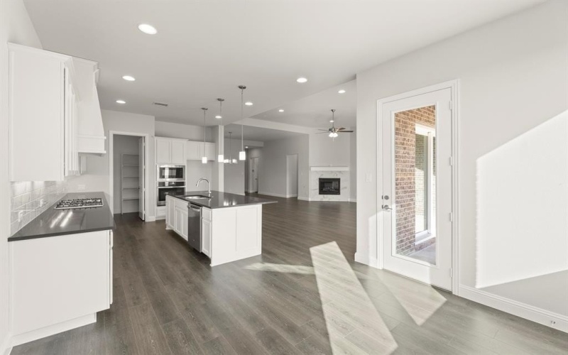 2109 Clairmount Drive, Rockwall, TX 75087, 4 Habitaciones Habitaciones , ,2 BañosBaños,Residential,En Venta,2109 Clairmount Drive,0,21097700