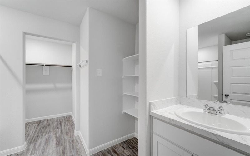 101 Sparrow Lane, Mineola, TX 75773, 4 Habitaciones Habitaciones , ,2 BañosBaños,Residential,En Venta,101 Sparrow Lane,0,21097736