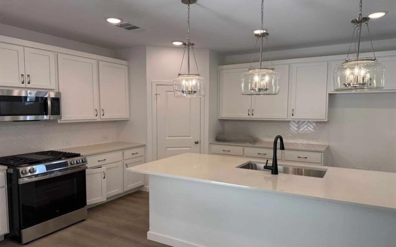 14150 Gallatin Street, Pilot Point, TX 76258, 3 Bedrooms Bedrooms, ,2 BathroomsBathrooms,Residential,For Sale,14150 Gallatin Street,0,21097762