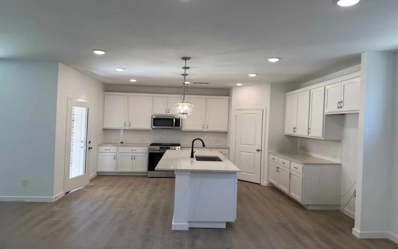 14150 Gallatin Street, Pilot Point, TX 76258, 3 Bedrooms Bedrooms, ,2 BathroomsBathrooms,Residential,For Sale,14150 Gallatin Street,0,21097762