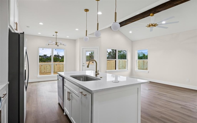 921 Thicket Trail, Granbury, TX 76048, 3 Bedrooms Bedrooms, ,2 BathroomsBathrooms,Residential,For Sale,921 Thicket Trail,0,21097764