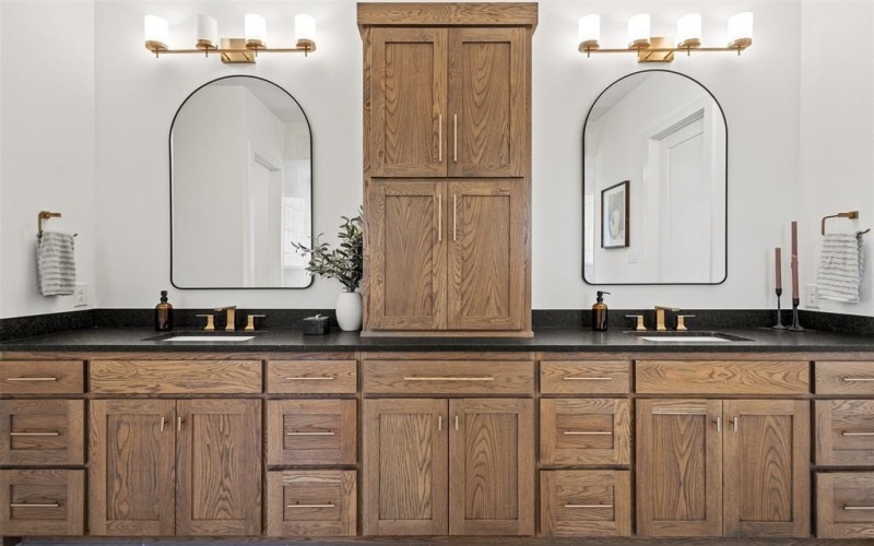 4108 Hibiscus Drive, McKinney, TX 75071, 5 Bedrooms Bedrooms, ,6 BathroomsBathrooms,Residential,For Sale,4108 Hibiscus Drive,0,21094402