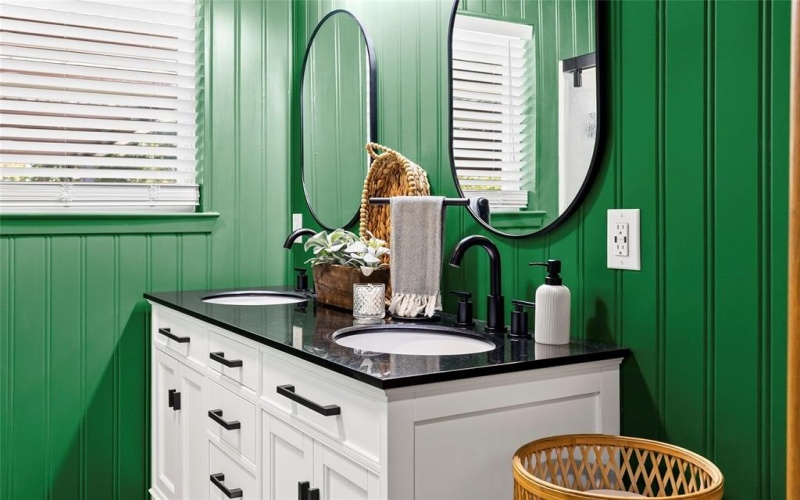 4027 State Highway 69 S, Greenville, TX 75402, 4 Bedrooms Bedrooms, ,2 BathroomsBathrooms,Residential,For Sale,4027 State Highway 69 S,0,21095716