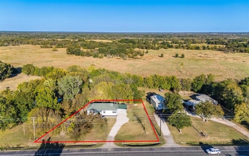 4027 State Highway 69 S, Greenville, TX 75402, 4 Bedrooms Bedrooms, ,2 BathroomsBathrooms,Residential,For Sale,4027 State Highway 69 S,0,21095716