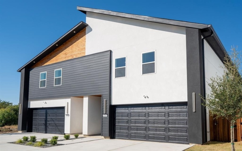 5849 Millar Drive, Dallas, TX 75236, 4 Bedrooms Bedrooms, ,3 BathroomsBathrooms,Residential,For Sale,5849 Millar Drive,0,21096364