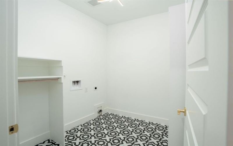 5849 Millar Drive, Dallas, TX 75236, 4 Bedrooms Bedrooms, ,3 BathroomsBathrooms,Residential,For Sale,5849 Millar Drive,0,21096364