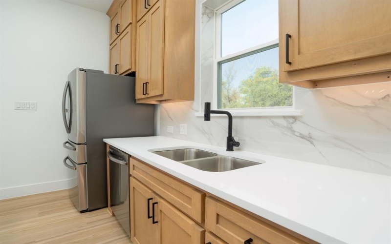 5851 Millar Drive, Dallas, TX 75236, 4 Bedrooms Bedrooms, ,3 BathroomsBathrooms,Residential,For Sale,5851 Millar Drive,0,21096457