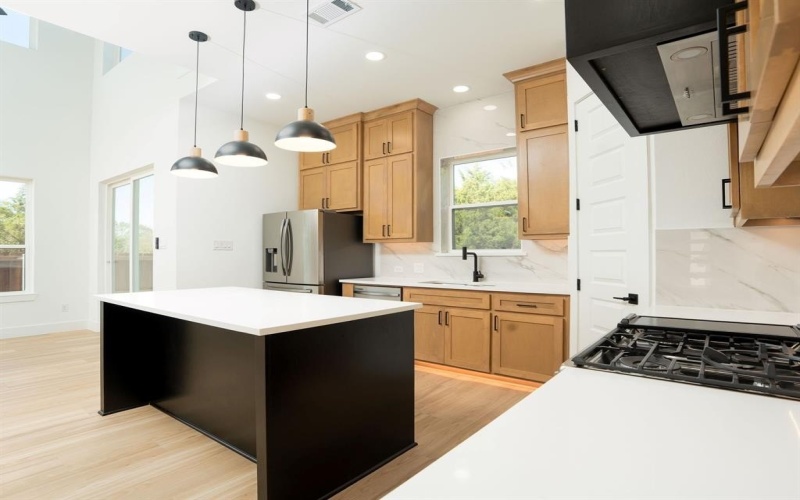 5851 Millar Drive, Dallas, TX 75236, 4 Bedrooms Bedrooms, ,3 BathroomsBathrooms,Residential,For Sale,5851 Millar Drive,0,21096457