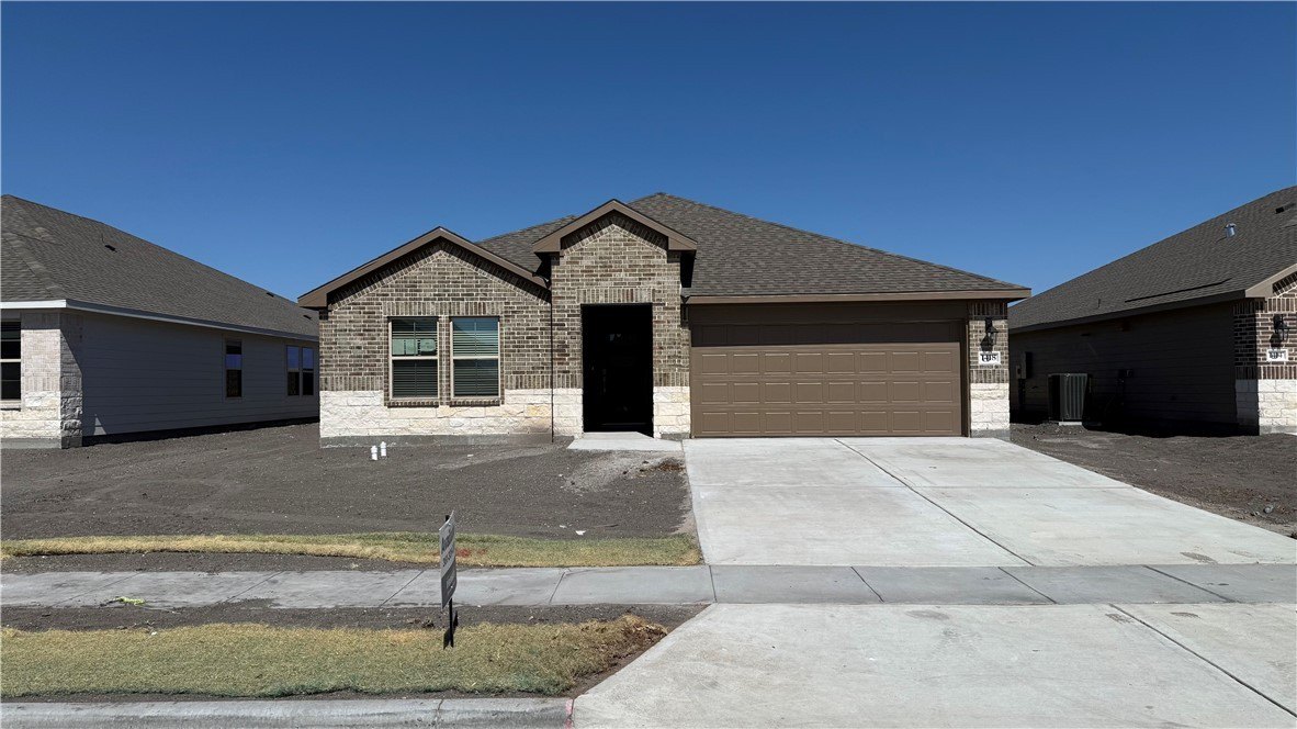 1418 Irigoyen Street, Corpus Christi, TX 78415, 4 Habitaciones Habitaciones , ,2 BañosBaños,Residential,En Venta,1418 Irigoyen Street,0,466958