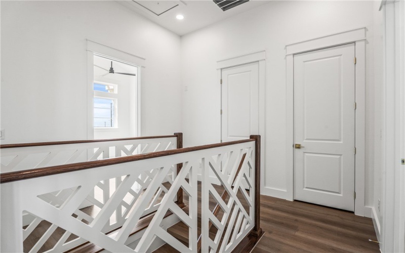 120 Lotus Lane, Port Aransas, TX 78373, 4 Habitaciones Habitaciones , ,5 BañosBaños,Residential,En Venta,120 Lotus Lane,0,466983