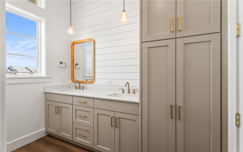 120 Lotus Lane, Port Aransas, TX 78373, 4 Habitaciones Habitaciones , ,5 BañosBaños,Residential,En Venta,120 Lotus Lane,0,466983