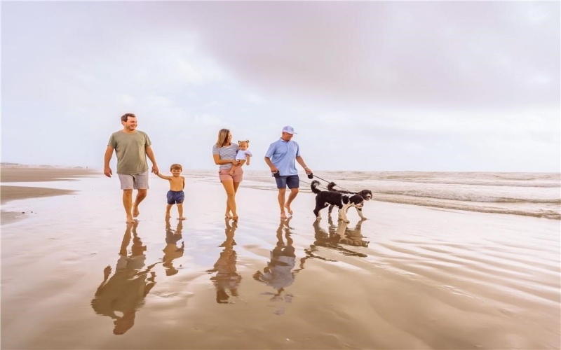 120 Lotus Lane, Port Aransas, TX 78373, 4 Habitaciones Habitaciones , ,5 BañosBaños,Residential,En Venta,120 Lotus Lane,0,466983