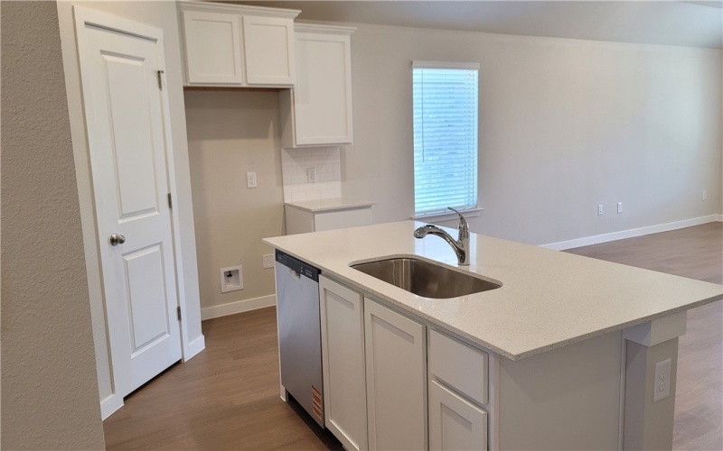 7213 Cattlemen Drive, Corpus Christi, TX 78414, 4 Bedrooms Bedrooms, ,2 BathroomsBathrooms,Residential,For Sale,7213 Cattlemen Drive,0,467004