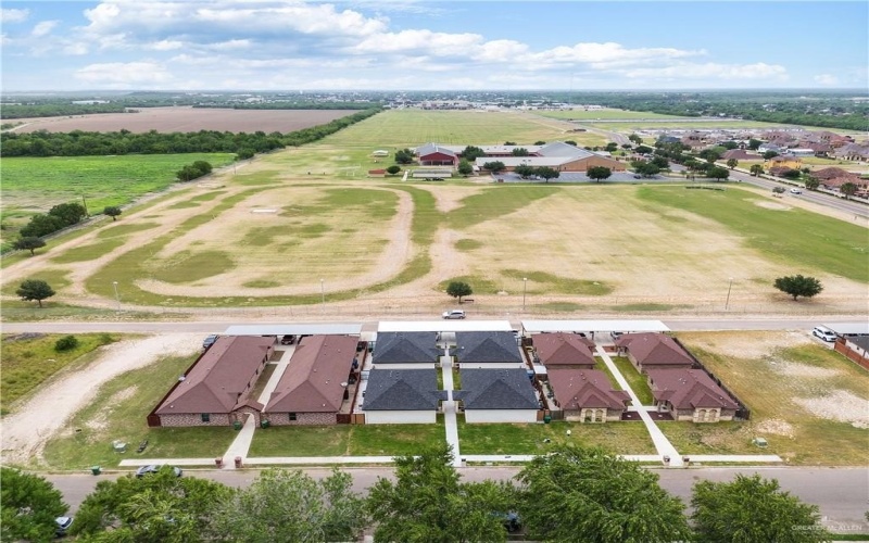 1204 Cornerstone Loop, Rio Grande City, TX 78582, ,Residential Multi Family,En Venta,1204 Cornerstone Loop,469932