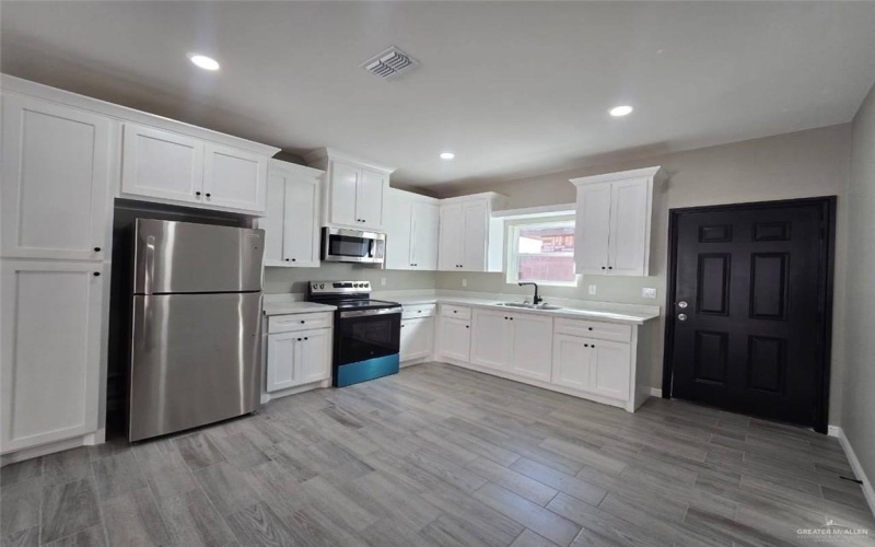 1204 Cornerstone Loop, Rio Grande City, TX 78582, ,Residential Multi Family,En Venta,1204 Cornerstone Loop,469932
