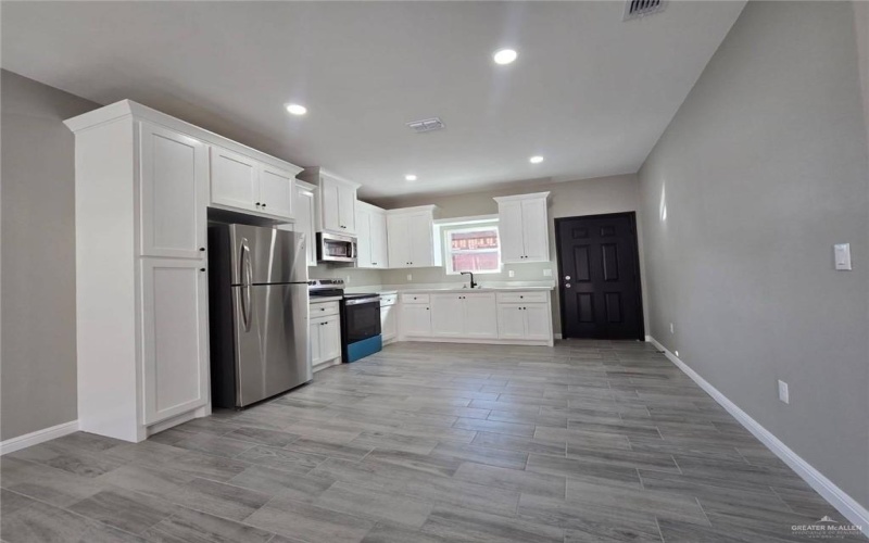 1204 Cornerstone Loop, Rio Grande City, TX 78582, ,Residential Multi Family,En Venta,1204 Cornerstone Loop,469932
