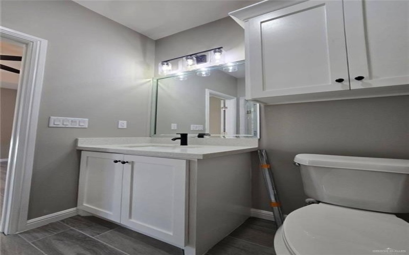 1204 Cornerstone Loop, Rio Grande City, TX 78582, ,Residential Multi Family,En Venta,1204 Cornerstone Loop,469932