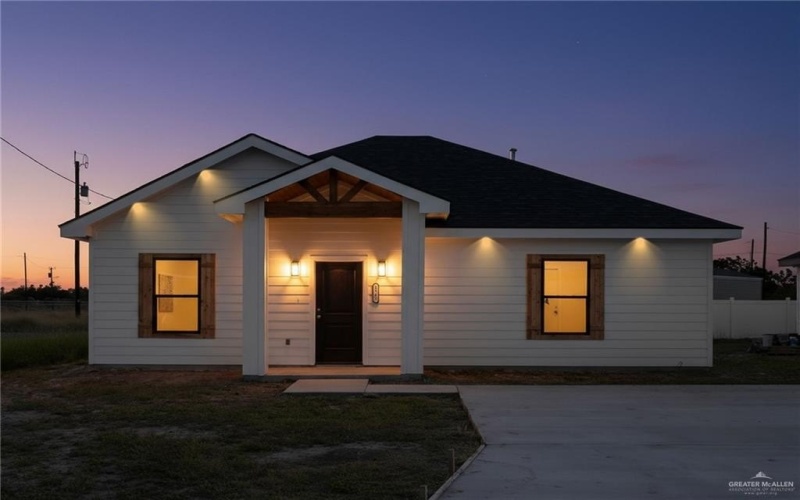 2747 Naples Street, Weslaco, TX 78596, 3 Bedrooms Bedrooms, ,2 BathroomsBathrooms,Residential,For Sale,2747 Naples Street,0,485551