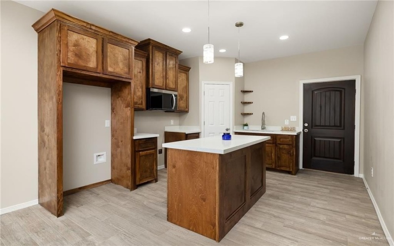 2747 Naples Street, Weslaco, TX 78596, 3 Bedrooms Bedrooms, ,2 BathroomsBathrooms,Residential,For Sale,2747 Naples Street,0,485551