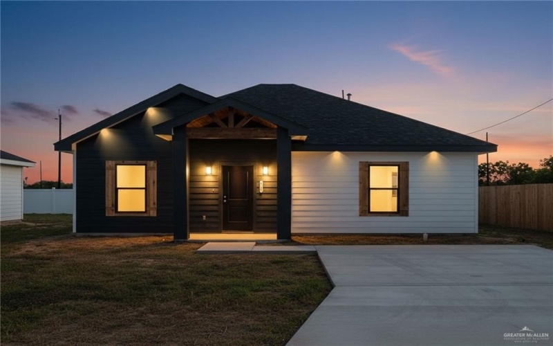 2761 Naples Street, Weslaco, TX 78596, 3 Bedrooms Bedrooms, ,2 BathroomsBathrooms,Residential,For Sale,2761 Naples Street,0,485560