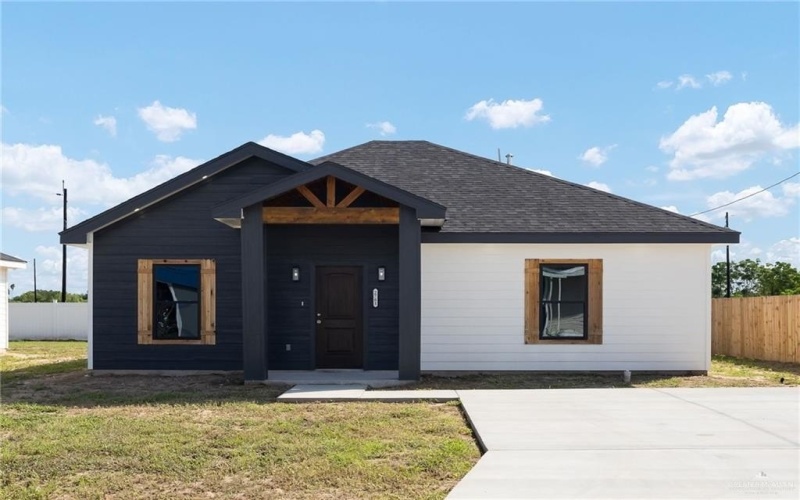 2761 Naples Street, Weslaco, TX 78596, 3 Bedrooms Bedrooms, ,2 BathroomsBathrooms,Residential,For Sale,2761 Naples Street,0,485560