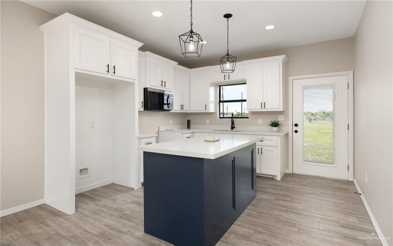 2261 Victoriano Street, Weslaco, TX 78596, 3 Bedrooms Bedrooms, ,2 BathroomsBathrooms,Residential,For Sale,2261 Victoriano Street,0,485562