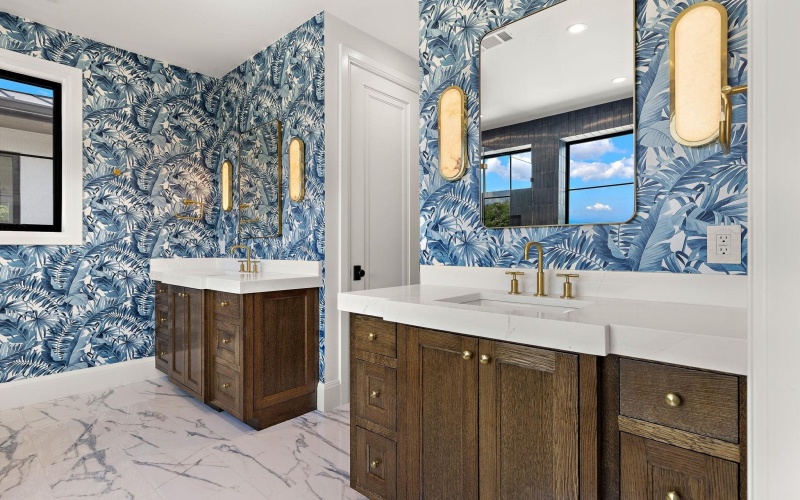 701 Hi Cir, Horseshoe Bay, TX 78657, 4 Bedrooms Bedrooms, ,5 BathroomsBathrooms,Residential,For Sale,701 Hi Cir,0,175508