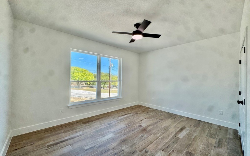 130 Homer Dr, Kerrville, TX 78028, 3 Bedrooms Bedrooms, ,2 BathroomsBathrooms,Residential,For Sale,130 Homer Dr,0,120747