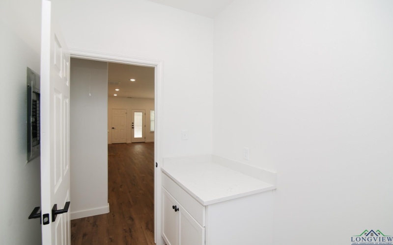 316 Bostic Dr, Longview, TX 75602, 3 Bedrooms Bedrooms, ,2 BathroomsBathrooms,Residential,For Sale,316 Bostic Dr,0,20252961