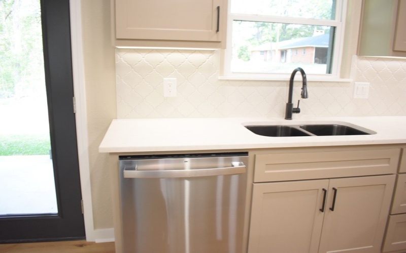 2713 Sullivan, Nacogdoches, TX 75964, 4 Bedrooms Bedrooms, ,2 BathroomsBathrooms,Residential,For Sale,2713 Sullivan,0,22501871