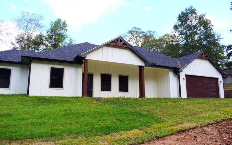 2713 Sullivan, Nacogdoches, TX 75964, 4 Bedrooms Bedrooms, ,2 BathroomsBathrooms,Residential,For Sale,2713 Sullivan,0,22501871