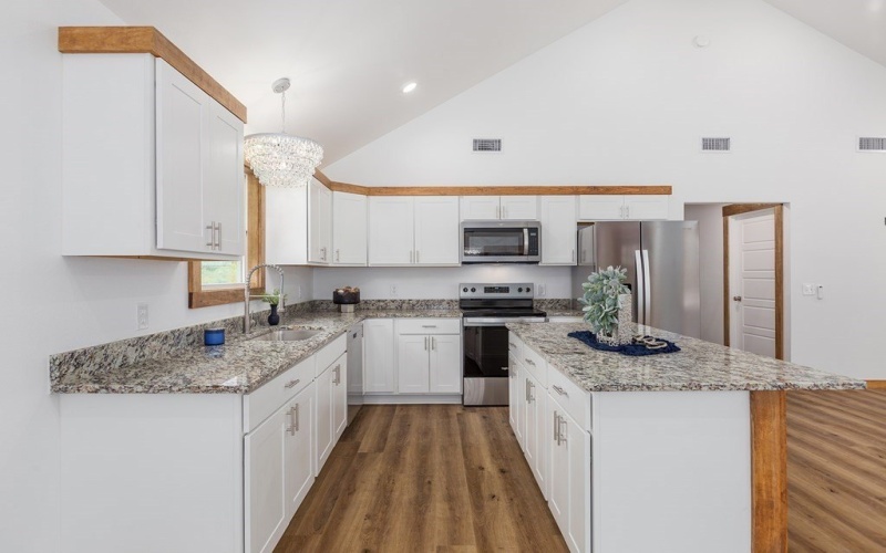 1000 Holubec, Diboll, TX 75941, 3 Bedrooms Bedrooms, ,2 BathroomsBathrooms,Residential,For Sale,1000 Holubec,0,22501874