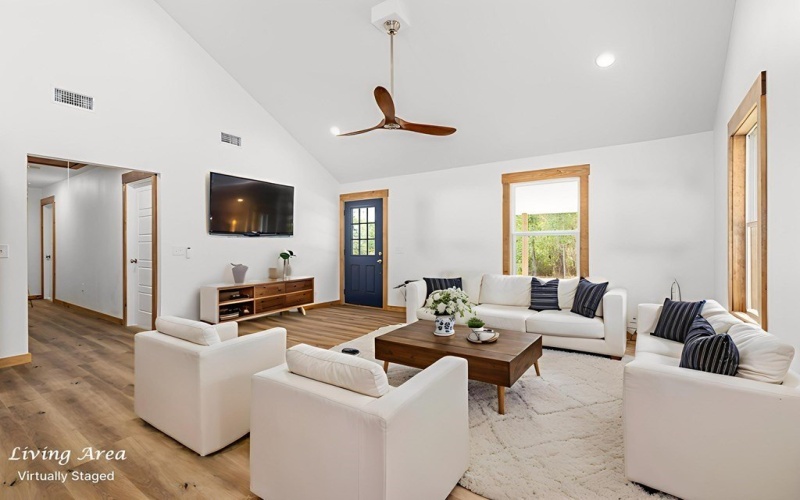 1000 Holubec, Diboll, TX 75941, 3 Bedrooms Bedrooms, ,2 BathroomsBathrooms,Residential,For Sale,1000 Holubec,0,22501874