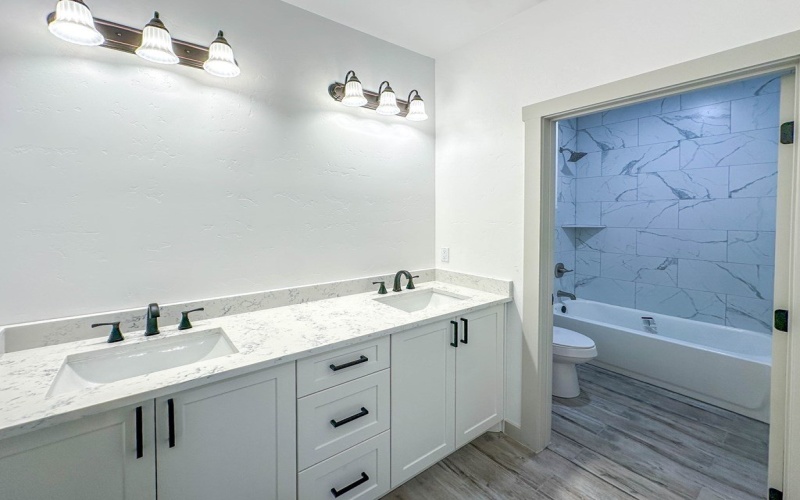 202 Private Road 302 – A, Seminole, TX 79360, 3 Habitaciones Habitaciones , ,2 BañosBaños,Residential,En Venta,202 Private Road 302 – A,0,163999