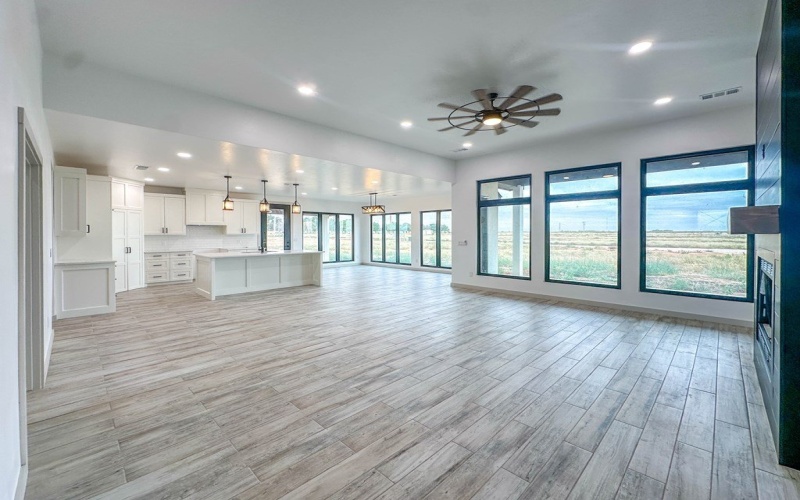 202 Private Road 302 – A, Seminole, TX 79360, 3 Habitaciones Habitaciones , ,2 BañosBaños,Residential,En Venta,202 Private Road 302 – A,0,163999