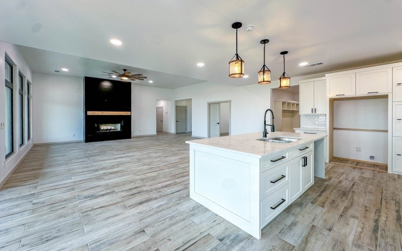 202 Private Road 302 – A, Seminole, TX 79360, 3 Habitaciones Habitaciones , ,2 BañosBaños,Residential,En Venta,202 Private Road 302 – A,0,163999