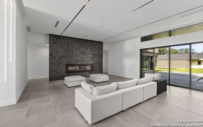 11019 Porter Springs, San Antonio, TX 78255, 4 Habitaciones Habitaciones , ,5 BañosBaños,Residential,En Venta,11019 Porter Springs,0,1918721