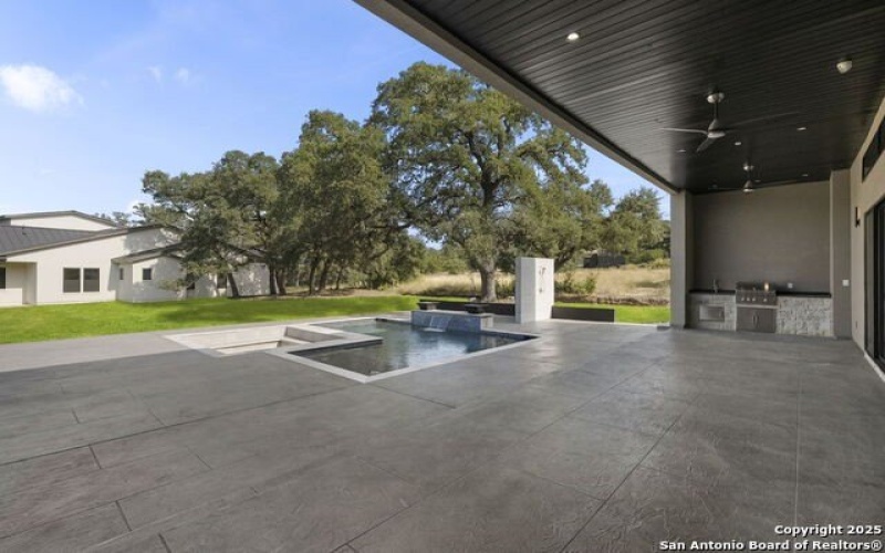 11019 Porter Springs, San Antonio, TX 78255, 4 Habitaciones Habitaciones , ,5 BañosBaños,Residential,En Venta,11019 Porter Springs,0,1918721