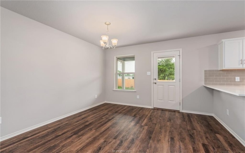 125 Cotton Cove, Snook, TX 77878, 3 Bedrooms Bedrooms, ,2 BathroomsBathrooms,Residential,For Sale,125 Cotton Cove,0,25010597