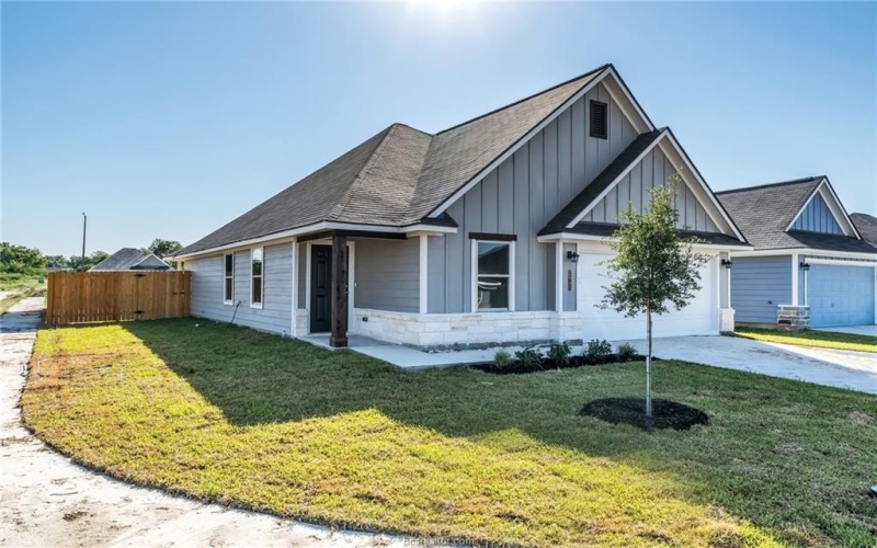 137 Cotton Cove, Snook, TX 77878, 3 Bedrooms Bedrooms, ,2 BathroomsBathrooms,Residential,For Sale,137 Cotton Cove,0,25010606