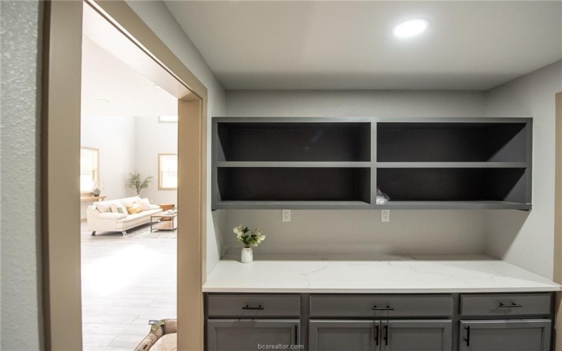 103 Whispering Oaks Drive, Somerville, TX 77879, 3 Bedrooms Bedrooms, ,2 BathroomsBathrooms,Residential,For Sale,103 Whispering Oaks Drive,0,25011271