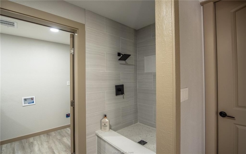 103 Whispering Oaks Drive, Somerville, TX 77879, 3 Bedrooms Bedrooms, ,2 BathroomsBathrooms,Residential,For Sale,103 Whispering Oaks Drive,0,25011271