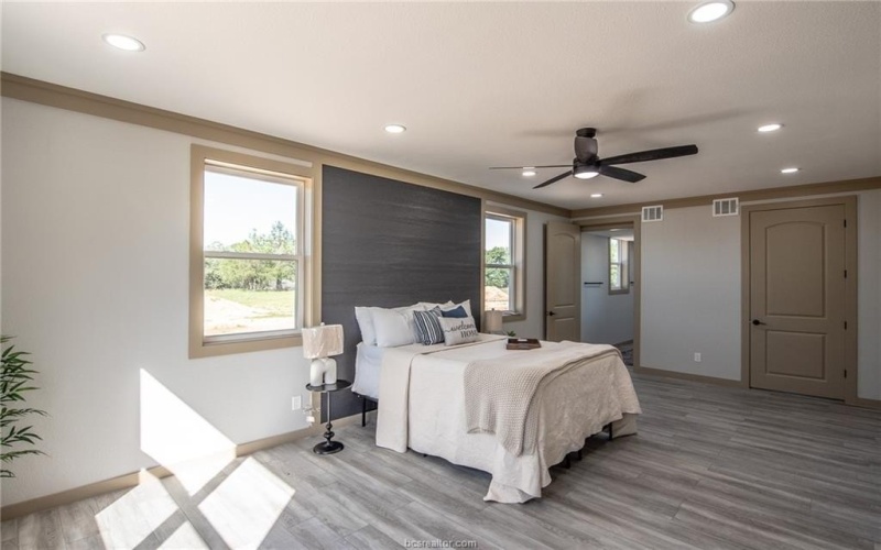 103 Whispering Oaks Drive, Somerville, TX 77879, 3 Bedrooms Bedrooms, ,2 BathroomsBathrooms,Residential,For Sale,103 Whispering Oaks Drive,0,25011271