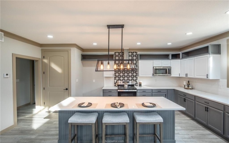 103 Whispering Oaks Drive, Somerville, TX 77879, 3 Bedrooms Bedrooms, ,2 BathroomsBathrooms,Residential,For Sale,103 Whispering Oaks Drive,0,25011271