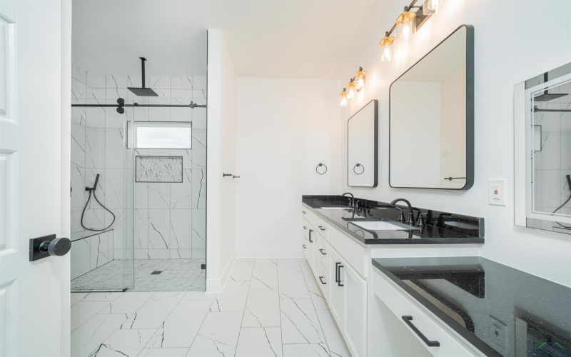 354 County Road 2204D, Tatum, TX 75691, 4 Bedrooms Bedrooms, ,2 BathroomsBathrooms,Residential,For Sale,354 County Road 2204D,0,20257413